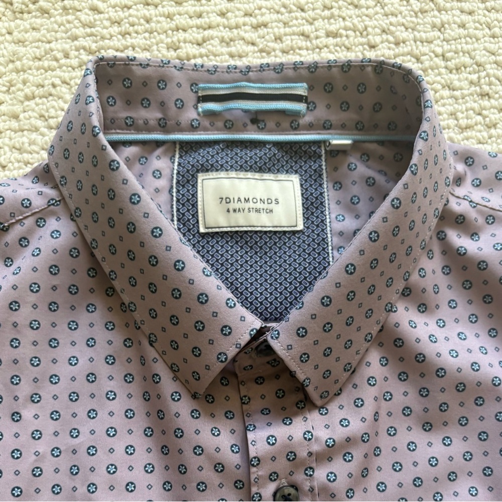 7 Diamonds Men's Lavender and Blue Floral Shirt. 4 way stretch.